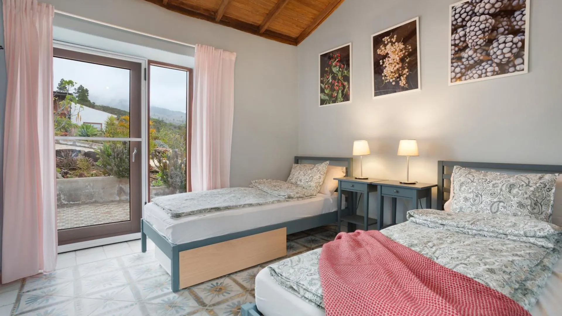 Casa Del Cielo Villa Costa Adeje  Spain